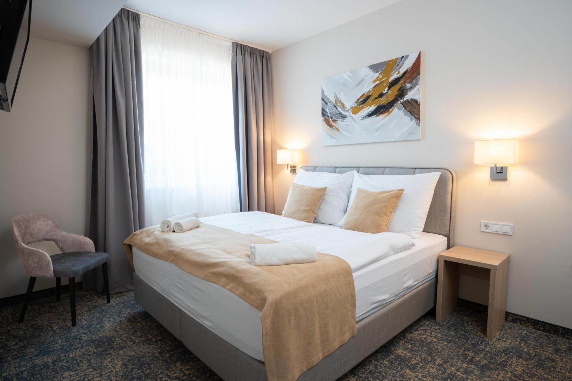 Kikelet Club 3* Miskolc