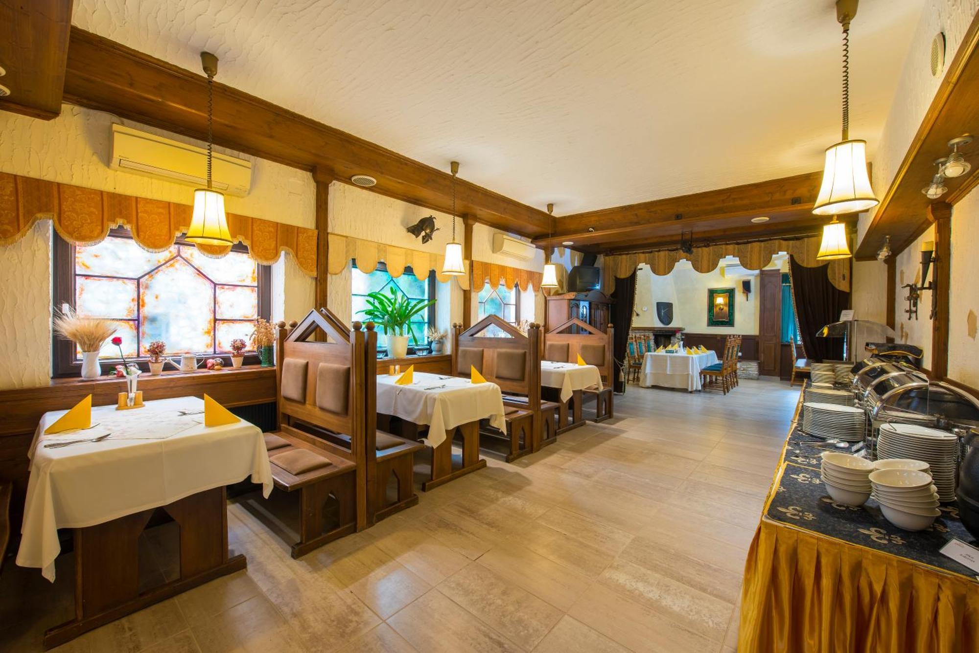 Hotel Kikelet Club 3*