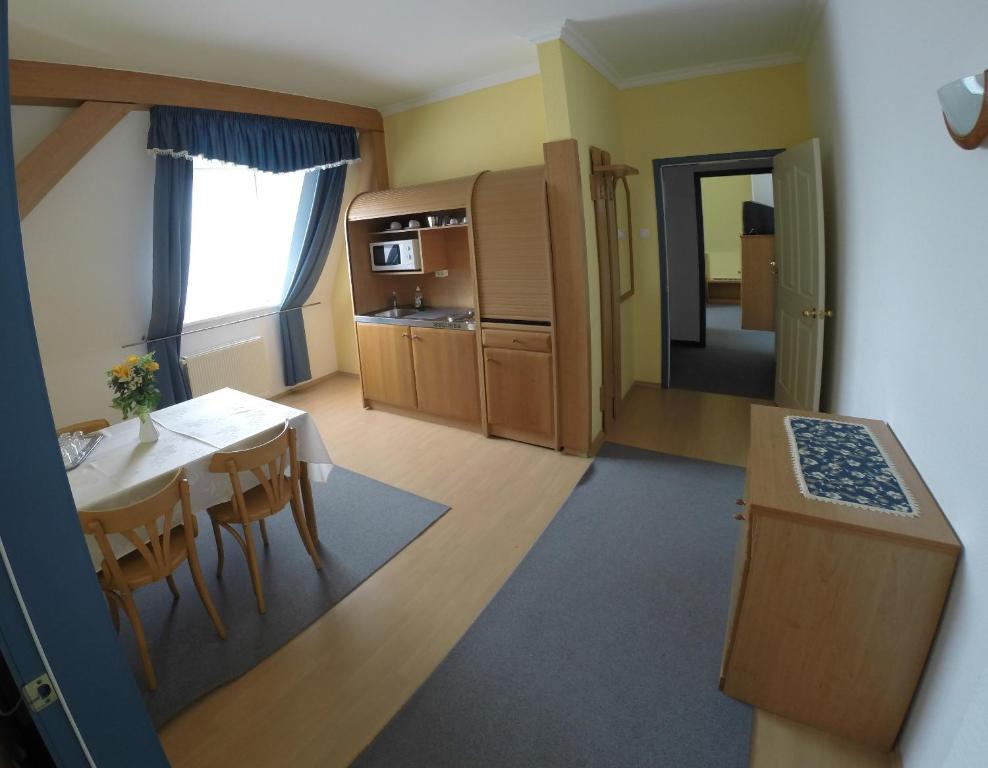 Kikelet Club Hotel 3*